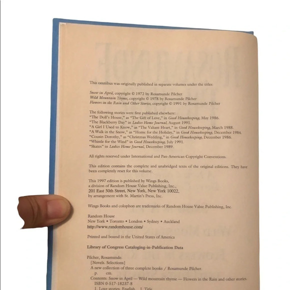 Vintage book novels by rosmund pilcher - Picture 6 of 7